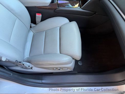 Used 2014 Cadillac XTS Luxury w/ Driver Awareness Package image 34