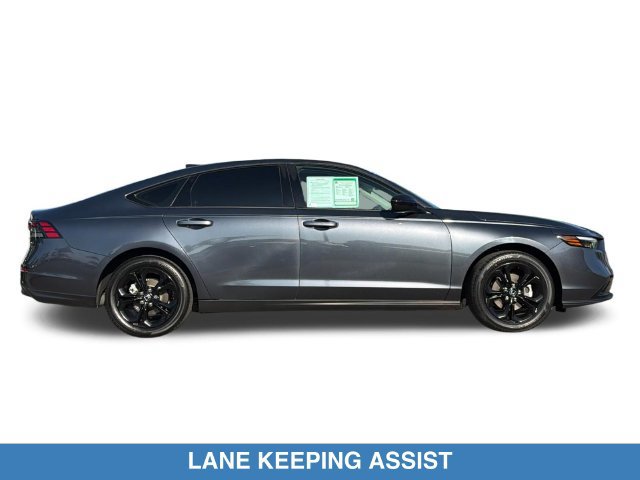 Certified 2025 Honda Accord SE image 5