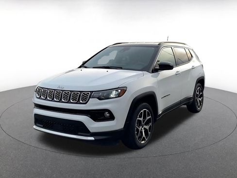 Used 2025 Jeep Compass Limited image 7