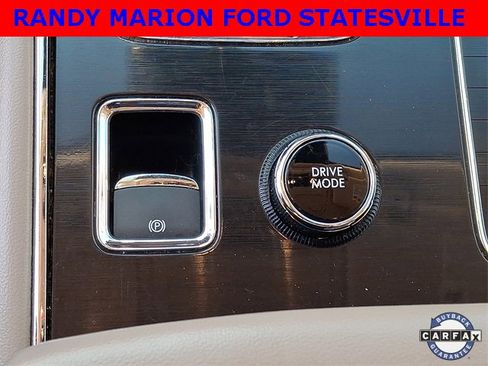 Used 2023 Lincoln Aviator AWD w/ Premium Package image 26