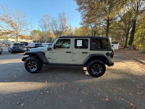 Used 2022 Jeep Wrangler Rubicon w/ Cold Weather Group image 3