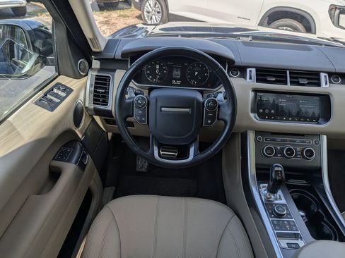 Used 2017 Land Rover Range Rover Sport Supercharged AWD/4WD image 16