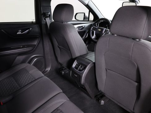 Used 2021 Chevrolet Blazer LT FWD image 40