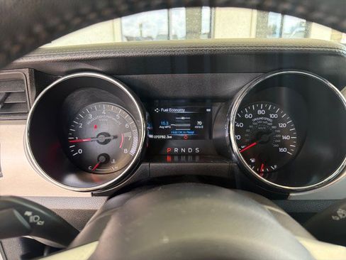 Used 2017 Ford Mustang GT Premium RWD image 18