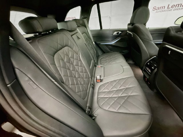 Used 2024 BMW X5 xDrive50e w/ Premium Package AWD/4WD image 28