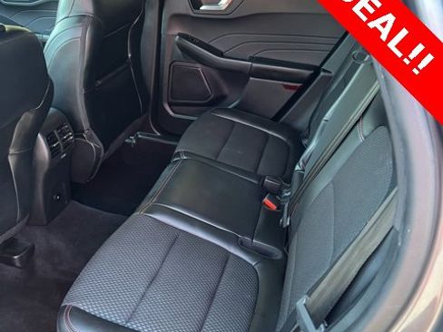 Used 2023 Ford Escape ST-Line image 12