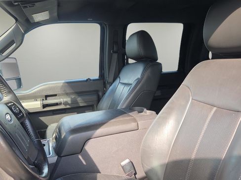Used 2011 Ford F250 Lariat w/ Lariat Interior Pkg image 55