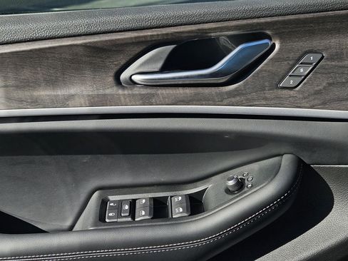 New 2025 Jeep Grand Cherokee Limited image 23