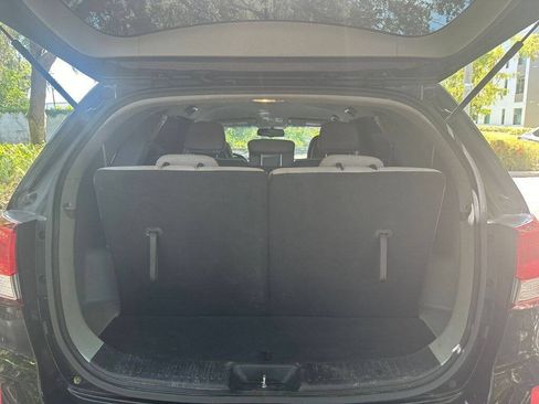 Used 2014 Kia Sorento LX FWD image 25