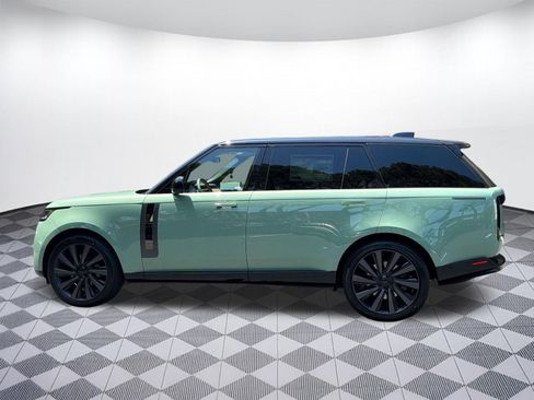 New 2026 Land Rover Range Rover SV AWD/4WD image 2