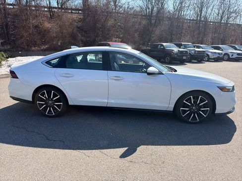Used 2023 Honda Accord Touring image 20