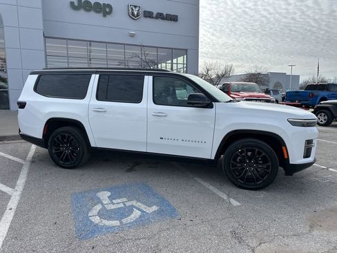 New 2026 Jeep Grand Wagoneer L Summit w/ Rear Seat Video Group I image 42