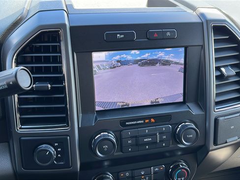 Used 2020 Ford F150 XLT w/ XTR Package AWD/4WD image 19