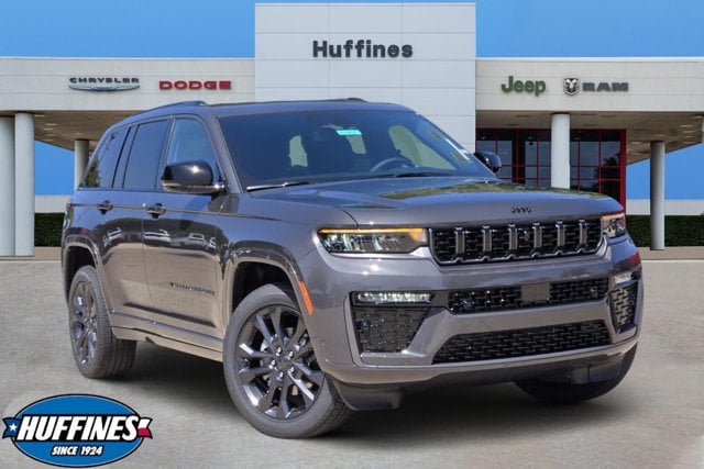 New 2026 Jeep Grand Cherokee Limited AWD/4WD image 1