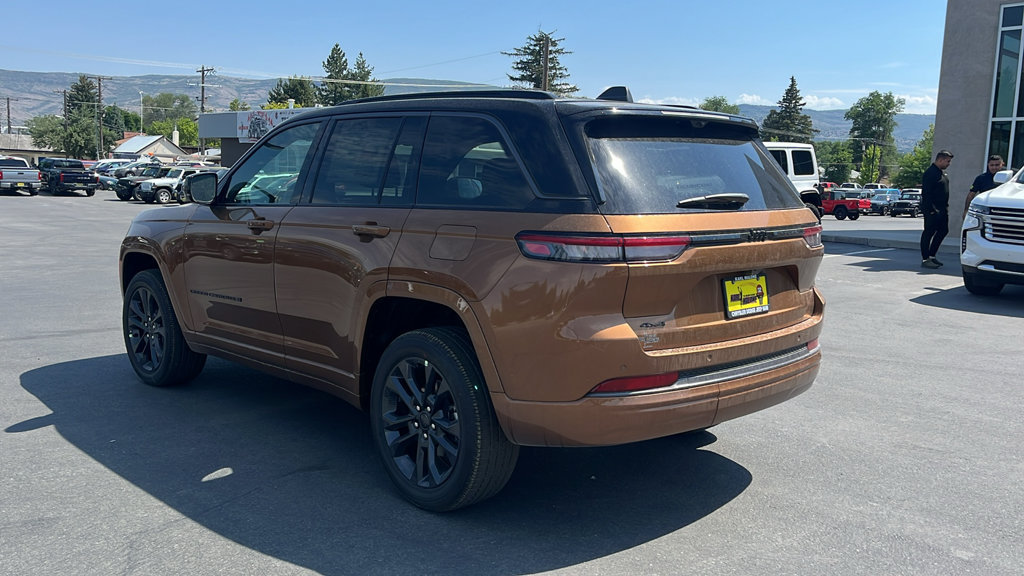 New 2026 Jeep Grand Cherokee Limited AWD/4WD image 7
