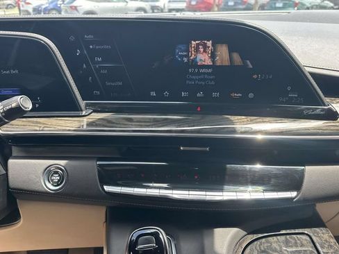 Certified 2023 Cadillac Escalade ESV Premium Luxury RWD image 17