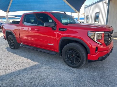 Used 2024 GMC Sierra 1500 Elevation w/ X31 Off-Road Package AWD/4WD image 3