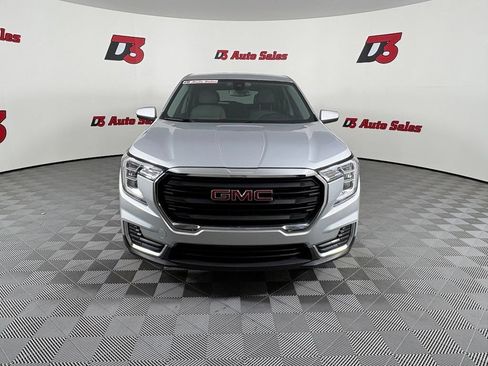 Used 2022 GMC Terrain SLE FWD image 11