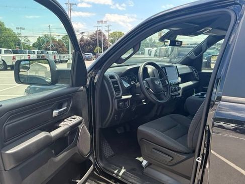 New 2026 RAM 1500 Express AWD/4WD image 13