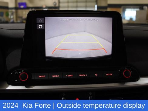 Used 2024 Kia Forte LXS FWD image 19