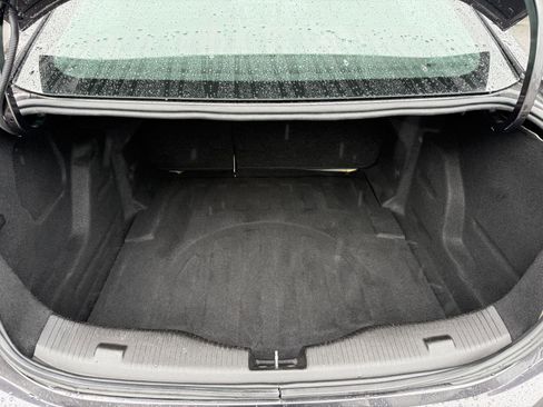 Used 2017 Chevrolet Cruze LT image 17