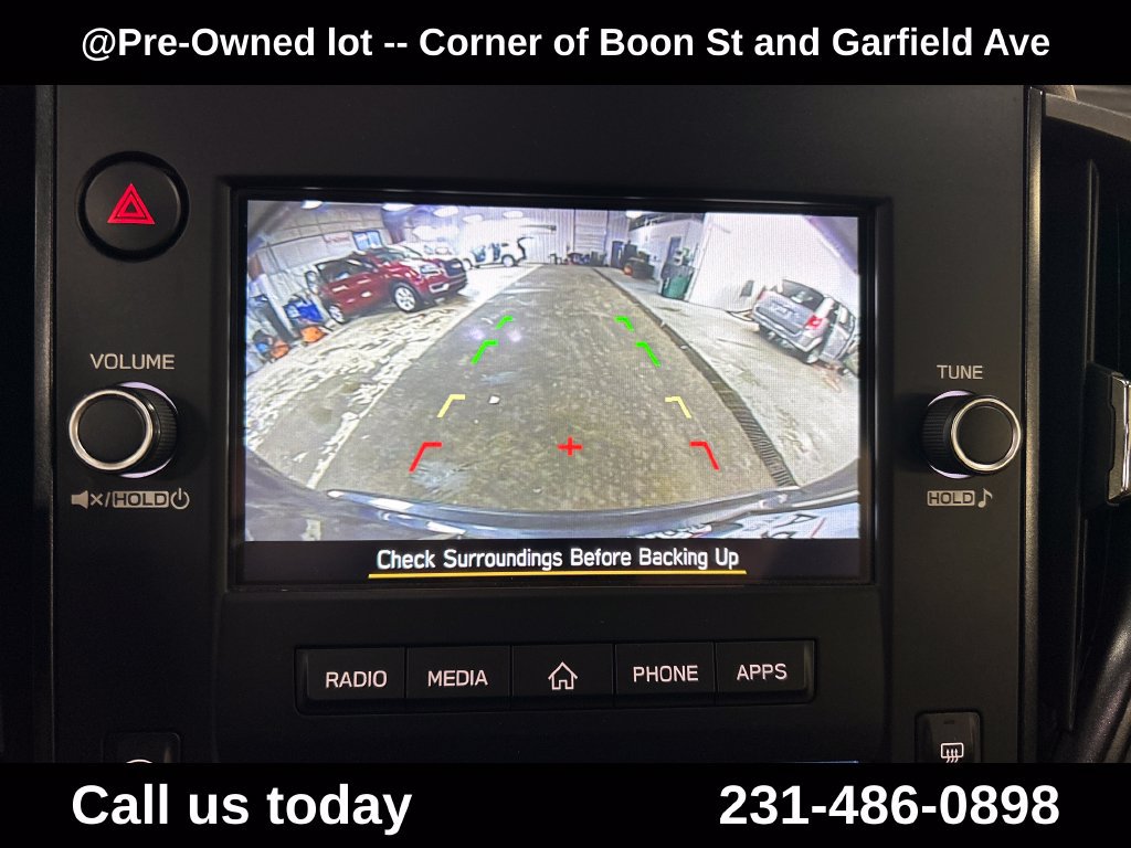 Used 2025 Subaru Forester AWD/4WD image 24