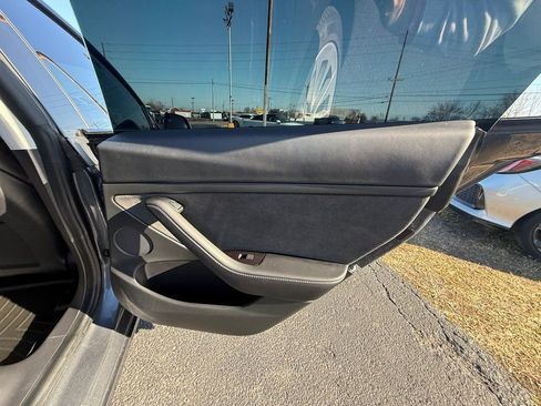 Used 2022 Tesla Model 3 Long Range image 20