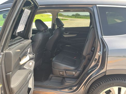 Used 2022 Subaru Ascent Limited w/ Technology Package AWD/4WD image 36