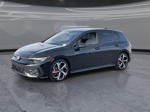 New 2026 Volkswagen GTI SE image 3