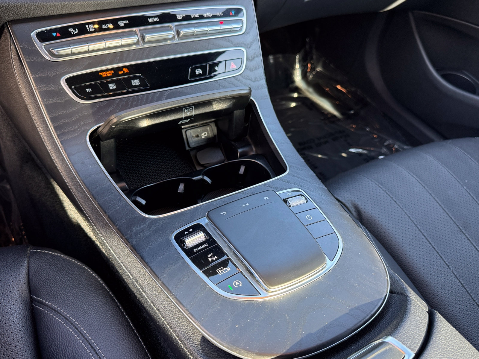 Used 2023 Mercedes-Benz E 350 Sedan image 21