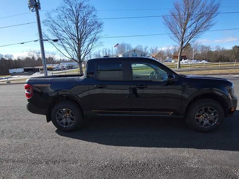 New 2026 Ford Maverick Tremor image 9