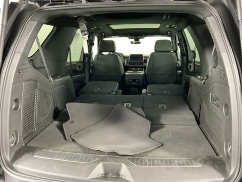 Used 2021 Chevrolet Tahoe High Country image 32