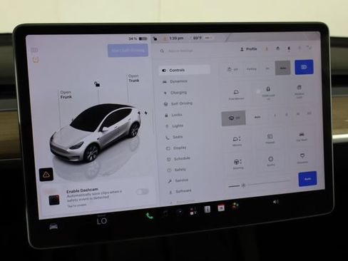 Used 2023 Tesla Model Y Long Range AWD/4WD image 27