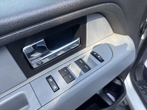 Used 2014 Ford F150 XLT w/ Equipment Group 302A Luxury AWD/4WD image 13