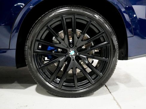 Used 2025 BMW X5 M60i image 41