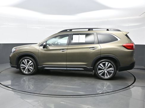 Used 2022 Subaru Ascent Touring AWD/4WD image 3