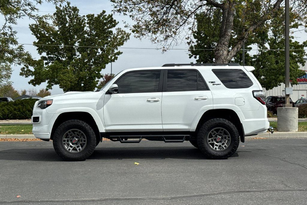 Used 2024 Toyota 4Runner TRD Sport w/ Technology Package AWD/4WD image 10