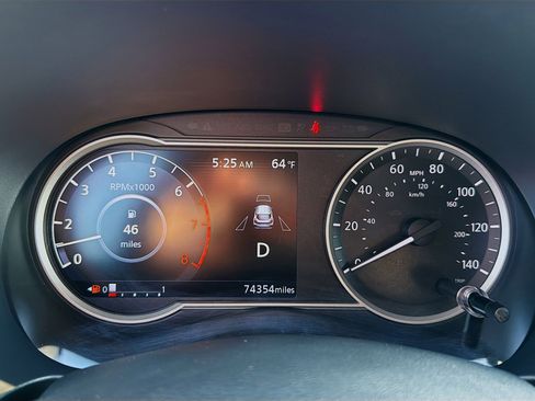 Used 2019 Nissan Kicks SV w/ Exterior Package FWD image 18