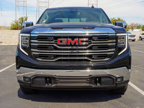 New 2026 GMC Sierra 1500 SLT AWD/4WD image 4