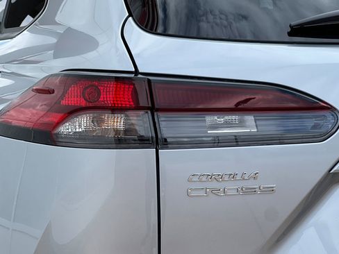 New 2026 Toyota Corolla Cross LE image 31