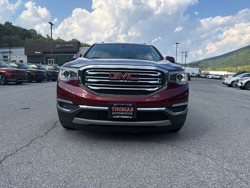 Used 2018 GMC Acadia SLT AWD/4WD image 2