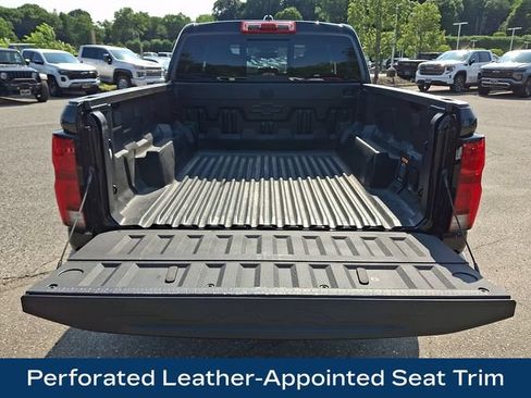 Used 2026 Chevrolet Colorado Z71 w/ Z71 Convenience Package 2 AWD/4WD image 32