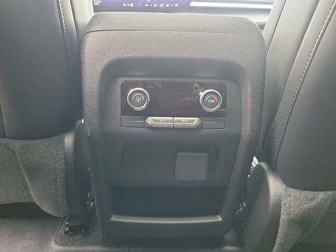 Used 2026 Buick Enclave Preferred w/ Power Package AWD/4WD image 61