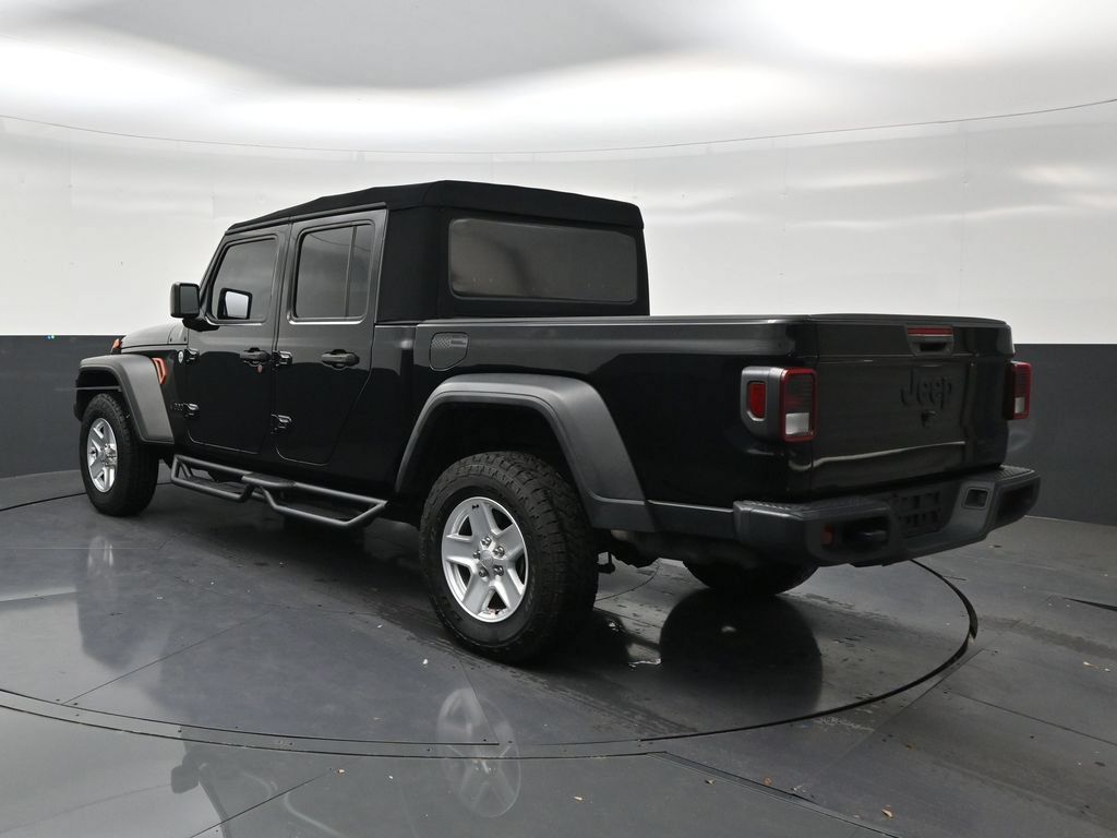 Used 2020 Jeep Gladiator Sport w/ Quick Order Package 24S AWD/4WD image 3