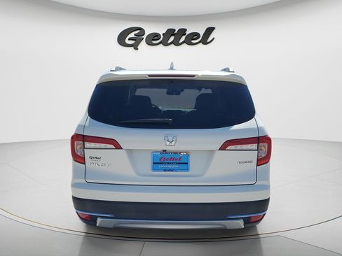 Used 2019 Honda Pilot Touring image 6
