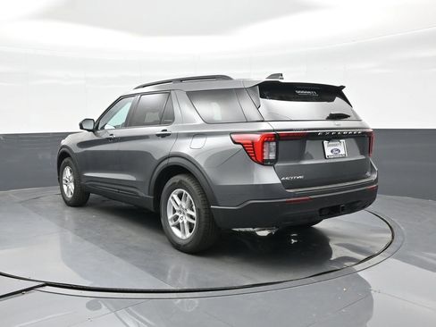 New 2026 Ford Explorer Active image 4