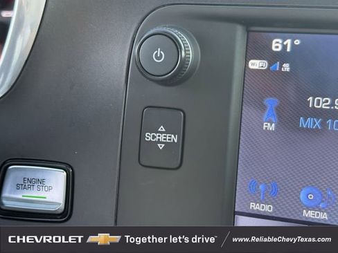 Used 2019 Chevrolet Corvette Stingray Coupe w/ Carbon Flash Badge Package image 26