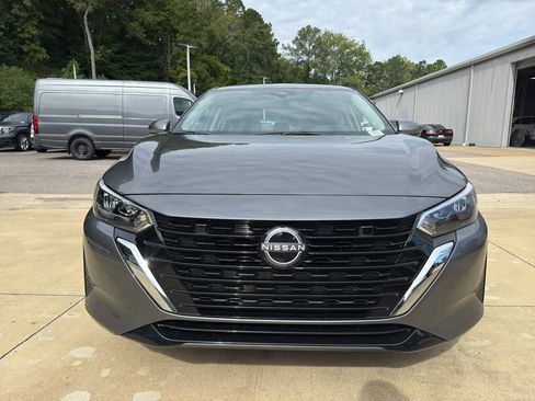 New 2025 Nissan Sentra S image 9