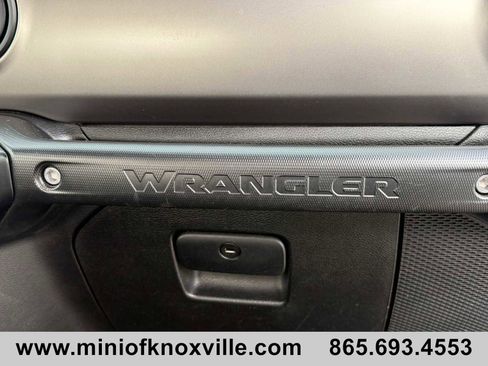 Used 2020 Jeep Wrangler Sport image 12