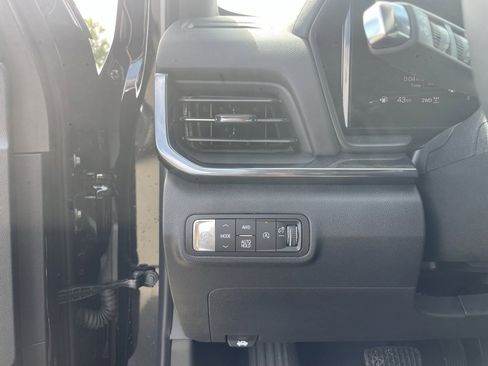 Used 2026 GMC Terrain AT4 w/ Technology Package II image 18